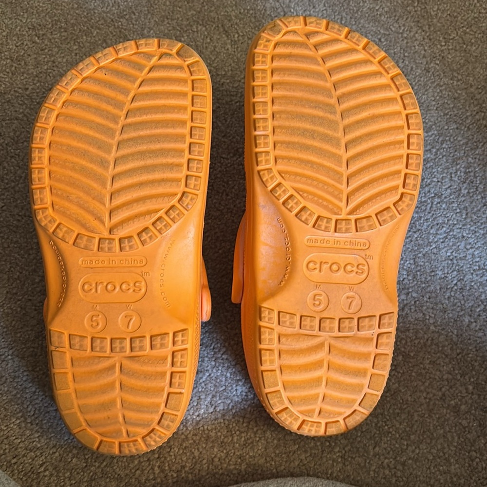 Orange Crocs - Picture 3 of 3